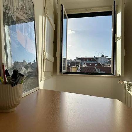 Triplo No Centro De リスボン
